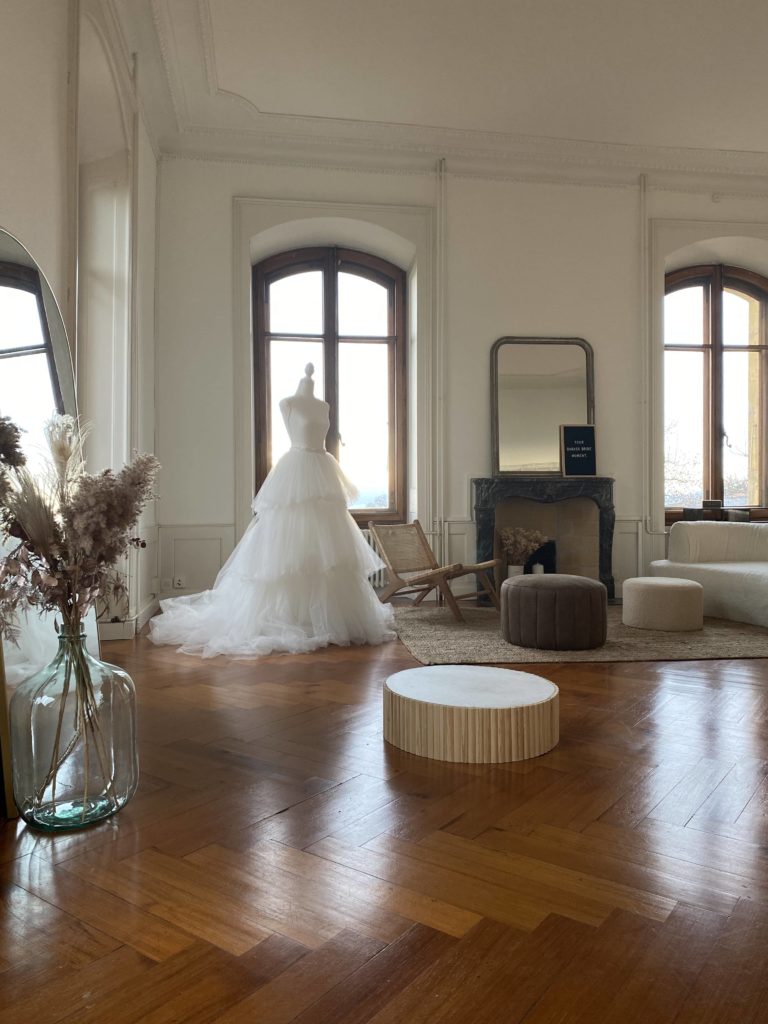 Showroom-Badass Bride